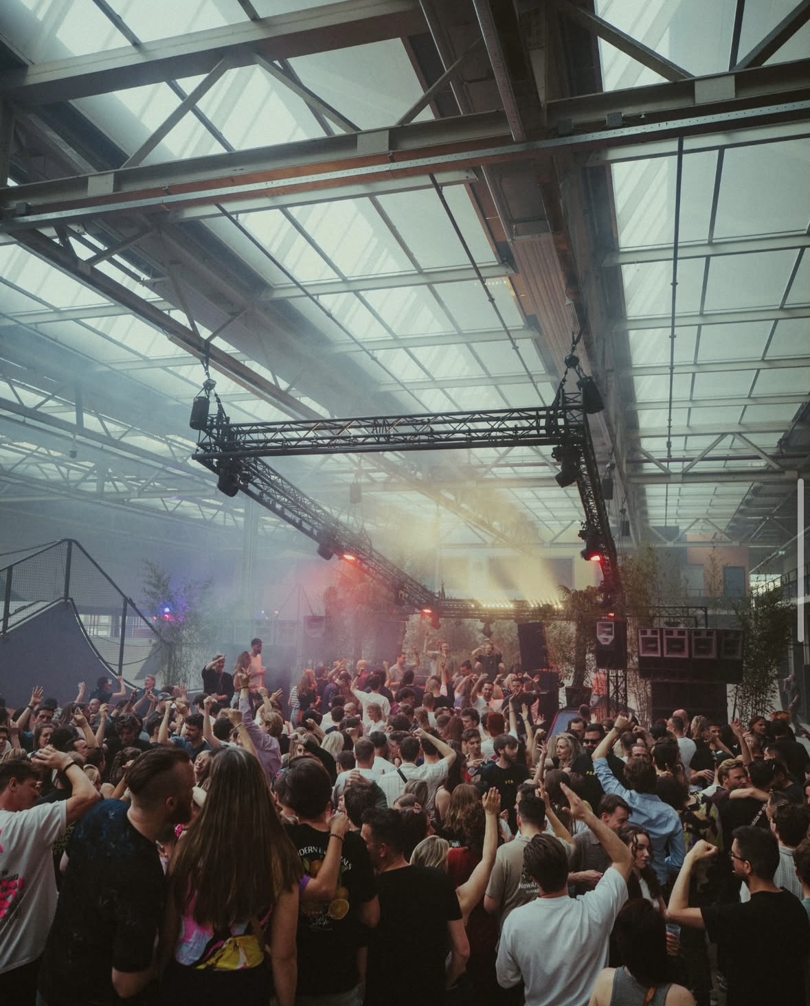 PATROON Indoor Festival: A Unique Rave Experience at Area 51 Eindhoven